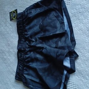 COPY - Athletic Works shorts Size Med